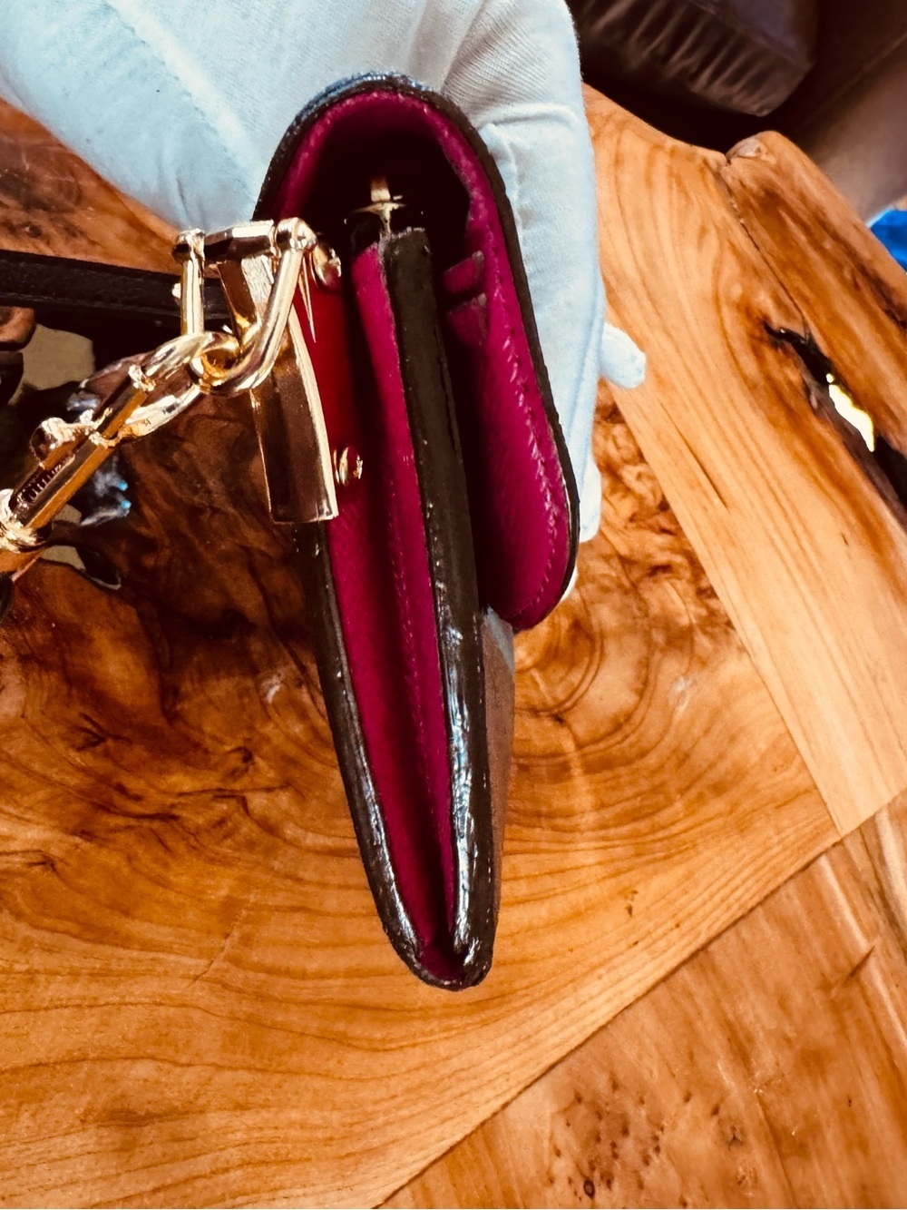 Louis Vuitton monogram Emilie wallet reinvented 2016 - Picture 5 of 16